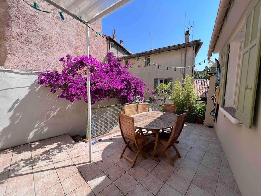 Appartement Maison Dans Les Rues Pietonnes Du Vieux